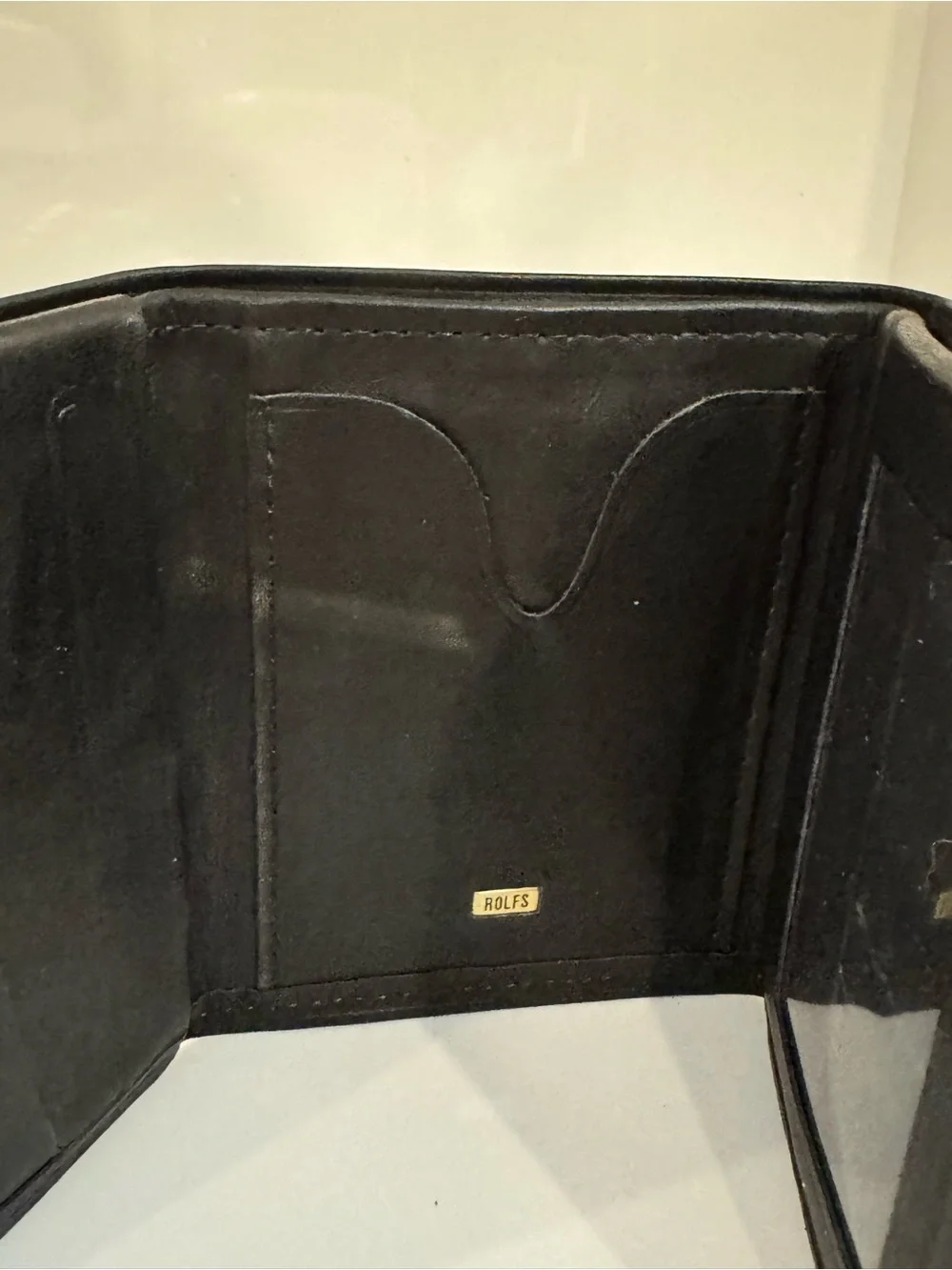 NWOT Rolfs Black Tri-Fold Card & uKey Holder Wallet